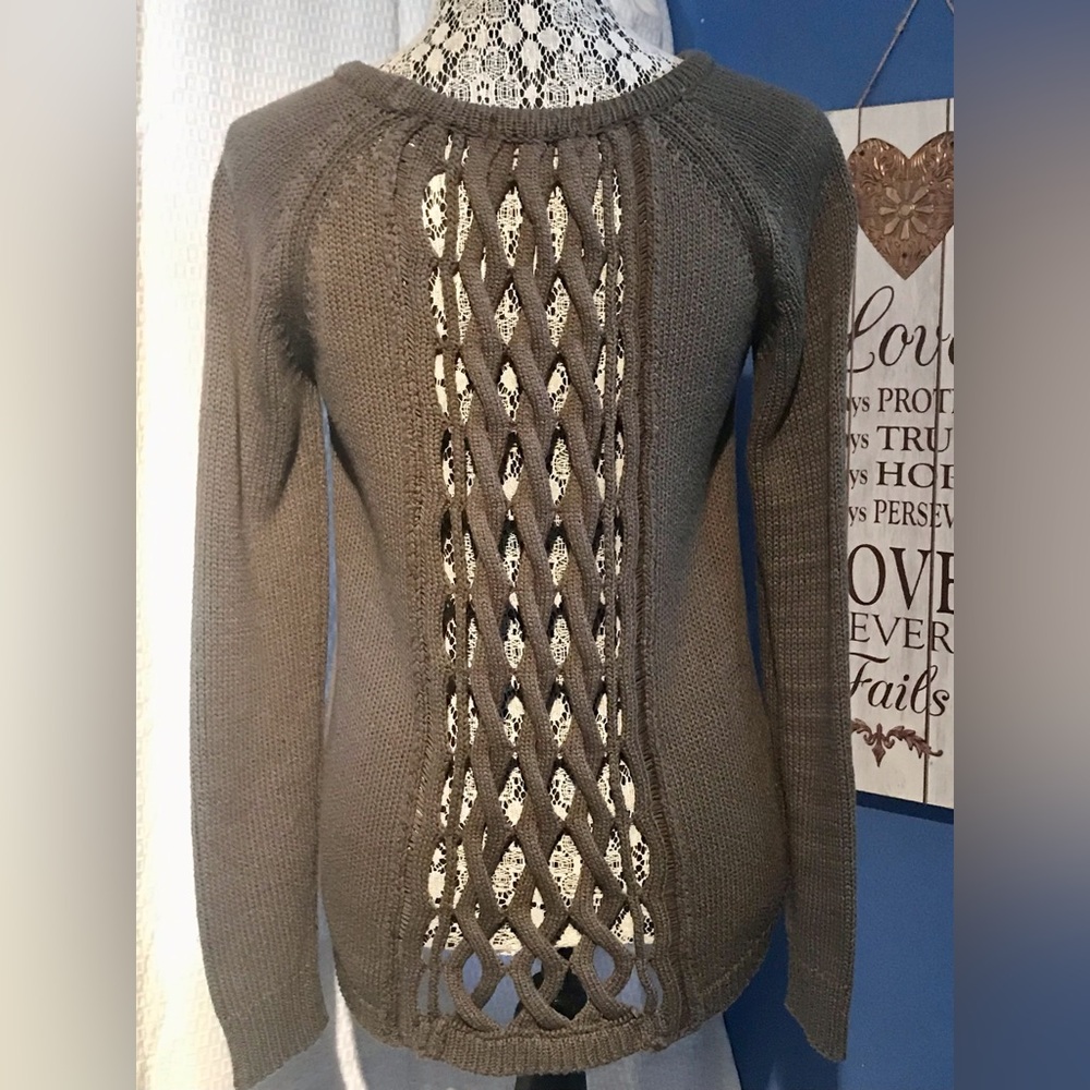 Forever 21 olive open designer back sweater size S